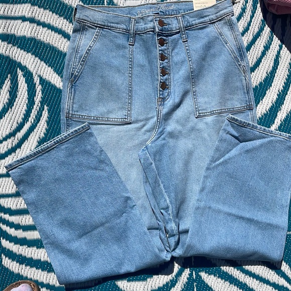 Universal Thread Denim - ⭐️ 3/ $36 Universal thread brand vintage style